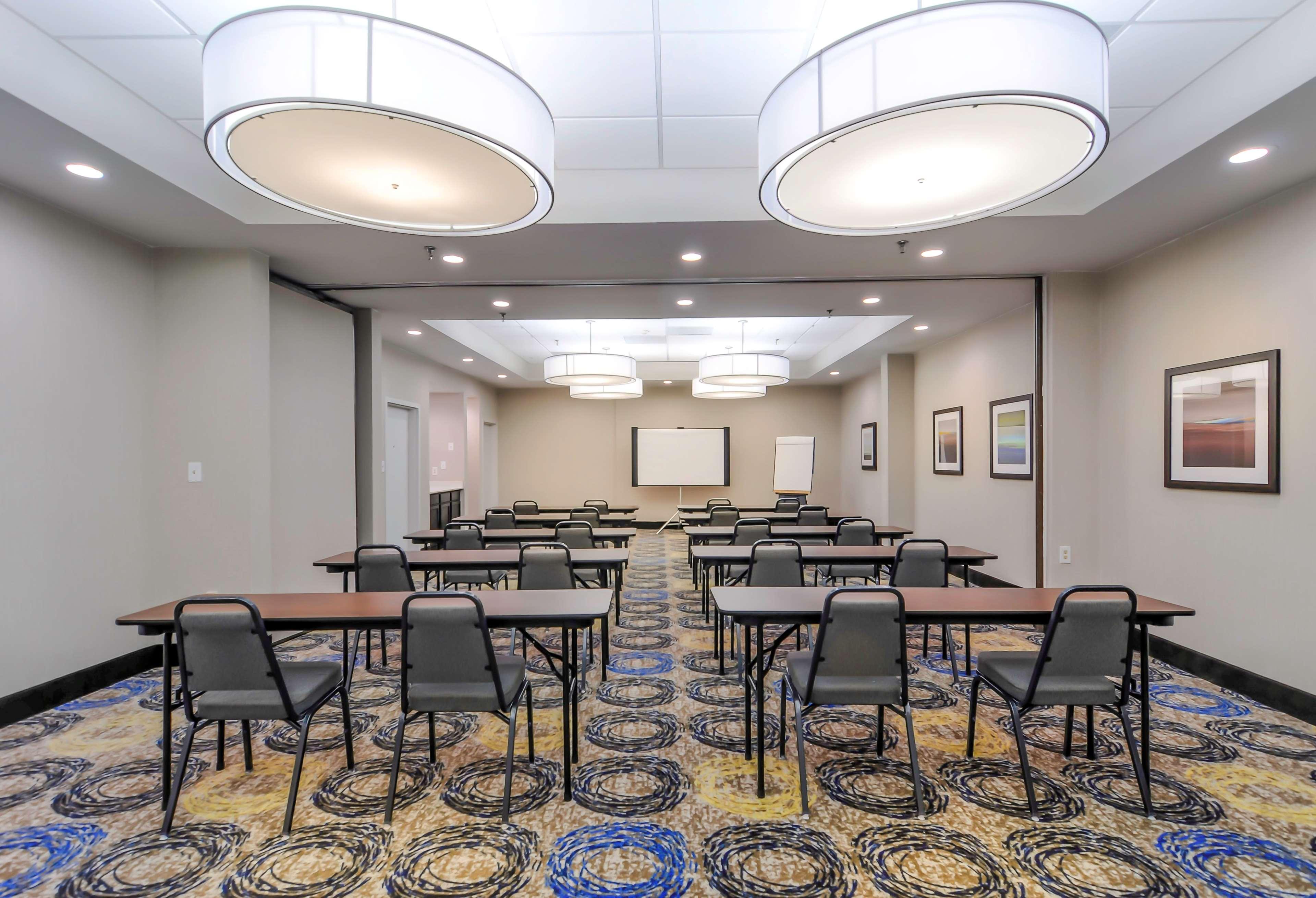 Best Western Plus Hanes Mall Winston-Salem Exterior foto